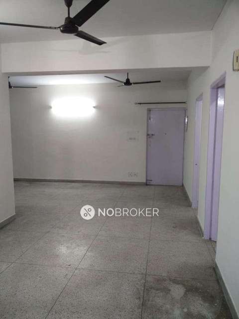 4 BHK Flat In Rail Vihar For Sale  In Alpha I