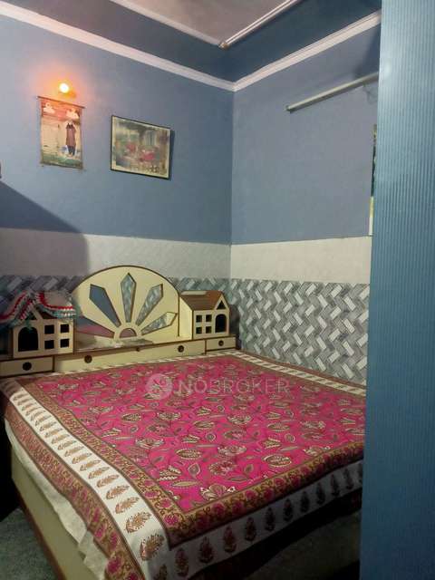 1 RK House for Rent  In  West Sant Nagar, Burari