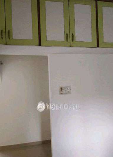 2 BHK Flat In Madhukunj Co-op. Hsg Soc Kothrud For Sale  In Madhukunj Society