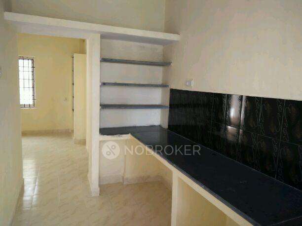 1 BHK Flat In Tnhb Flats For Sale  In Sholinganallur