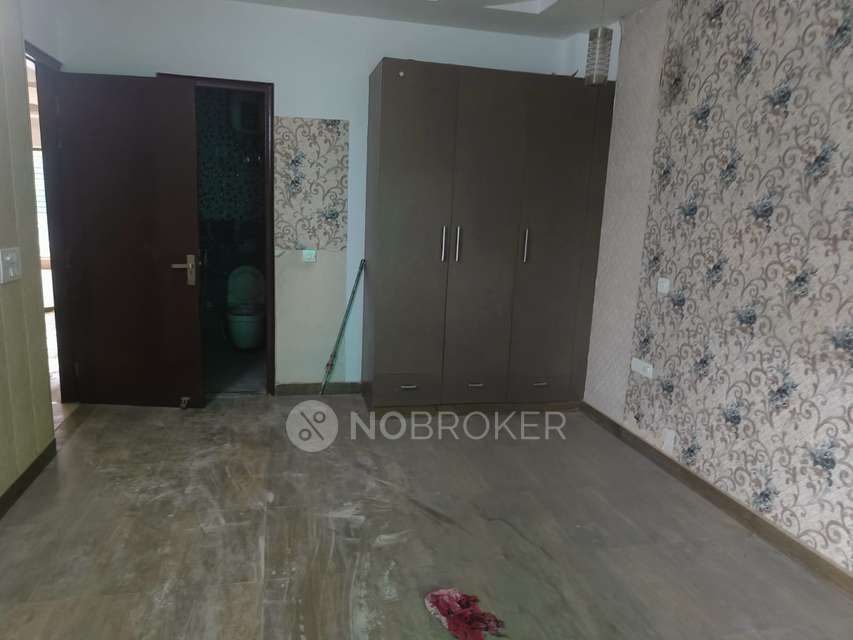 4 BHK Flat In Ardee City, Sector 52 for Rent  In Sector 52