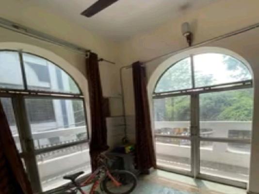 2 BHK Flat In Sb For Sale  In Shahdara