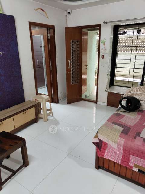 2 BHK Flat In Siddhivinayak Annex, Lower Parel For Sale  In Lower Parel