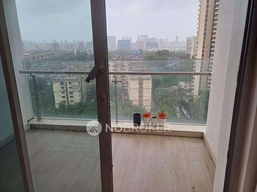 3 BHK Flat In Oberoi Maxima For Sale  In Andheri East