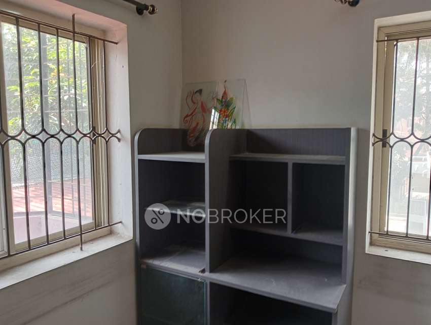 2 BHK Flat In Parvathi Elegance, Hebbal For Sale  In Hebbal