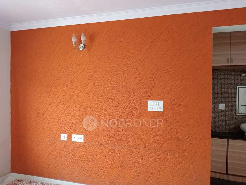 2 BHK Flat In Parvathi Elegance, Hebbal For Sale  In Hebbal