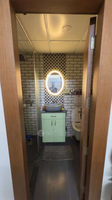 3 BHK Flat In Ajnara Daffodil, Sector137 For Sale  In Sector137