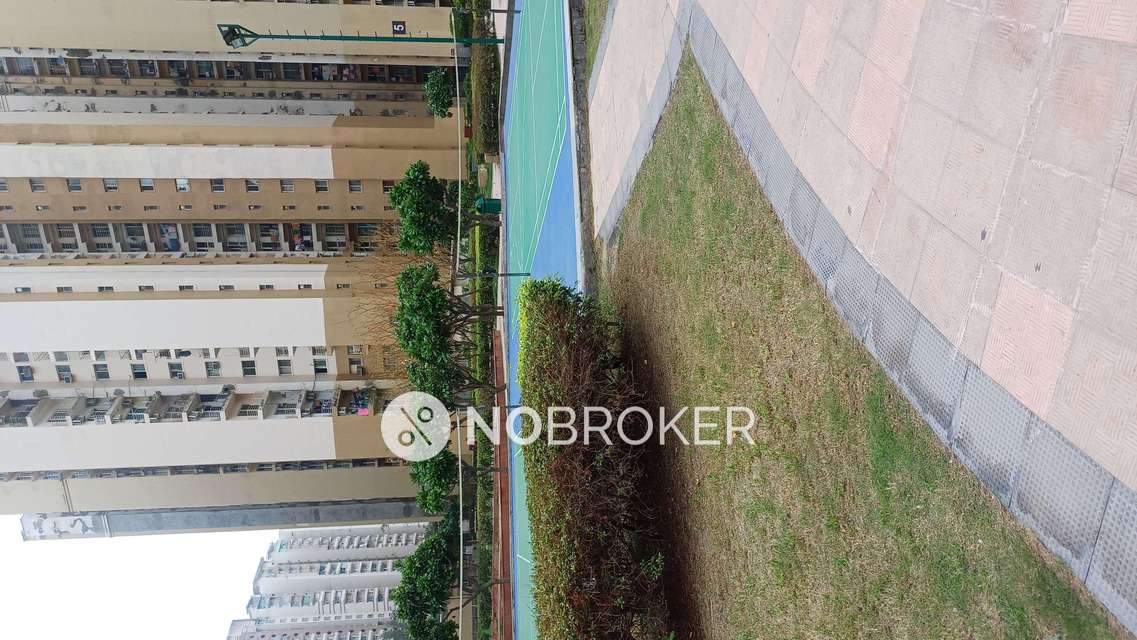 2 BHK Flat In Paras Tierea For Sale  In Sector 137