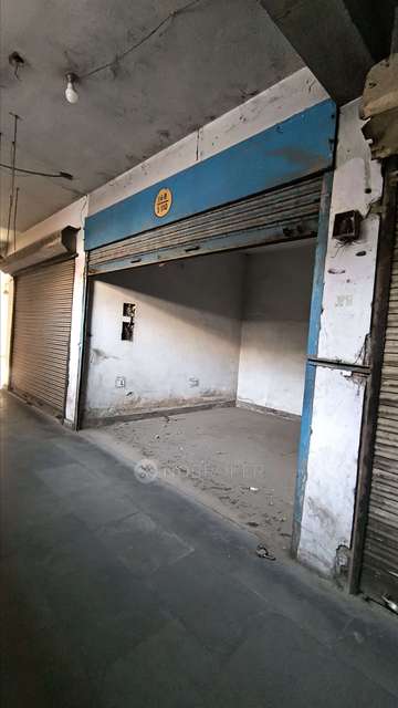 Office Space in Vasundhara Sector 16, Ghaziabad for sale 