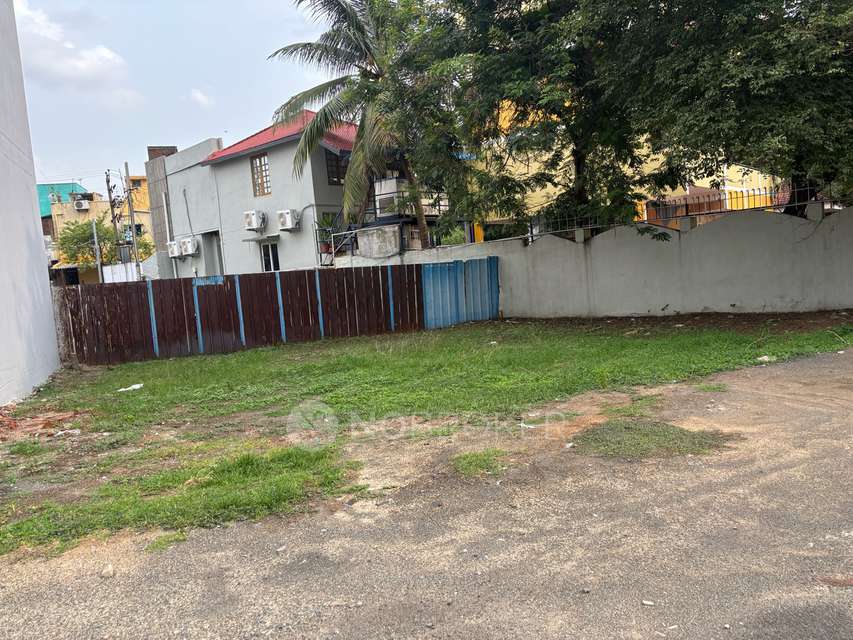 Plot For Sale  In Ambattur