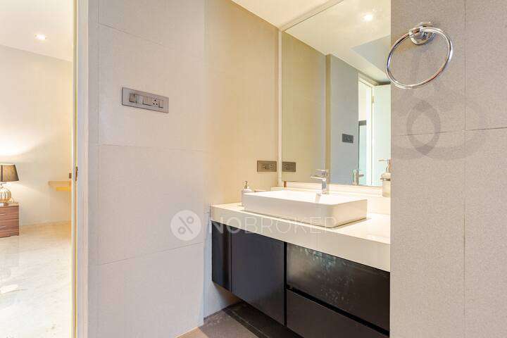 4 BHK Flat In 9 Jvpd For Sale  In Juhu