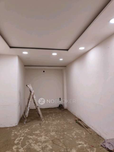 Shop in Rainbow Plaza , Pune for Rent 