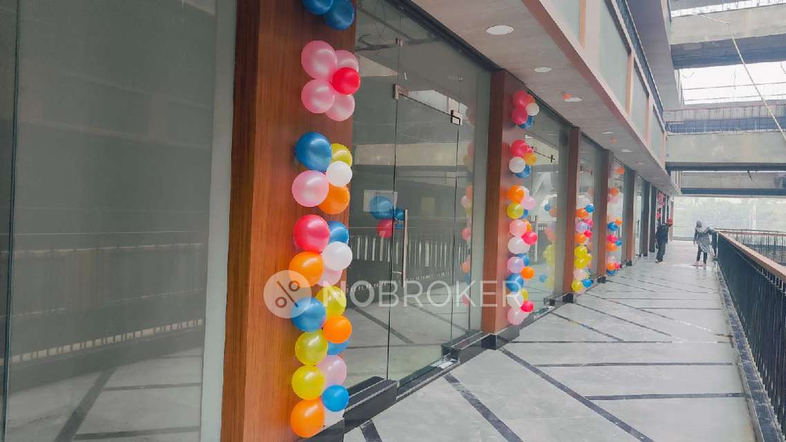 Shop in Nawada, Greater Noida for Rent 