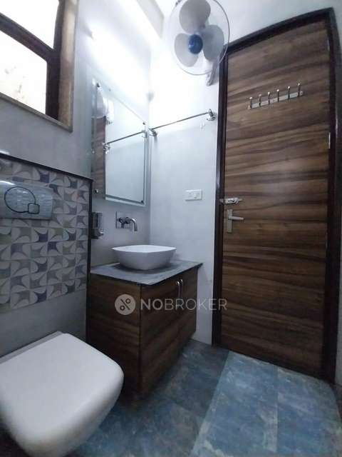 4+ BHK Flat In Vipul World  For Sale  In Sector 48