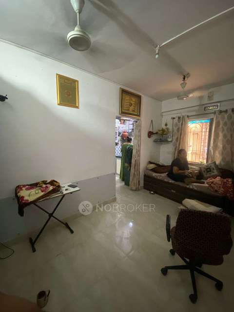 1 BHK Flat In Dev Parwathi Apartments For Sale  In Andheri West