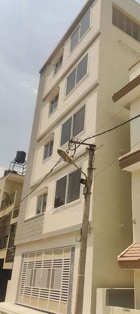 4+ BHK Flat For Sale  In Hosakerehalli