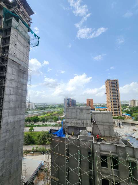 2 BHK Flat In Maithili Square for Rent  In Kiwale, Ravet