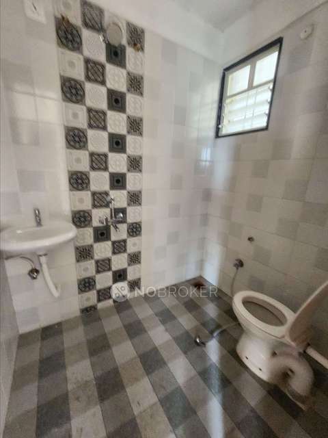 2 BHK Flat In Maithili Square for Rent  In Kiwale, Ravet