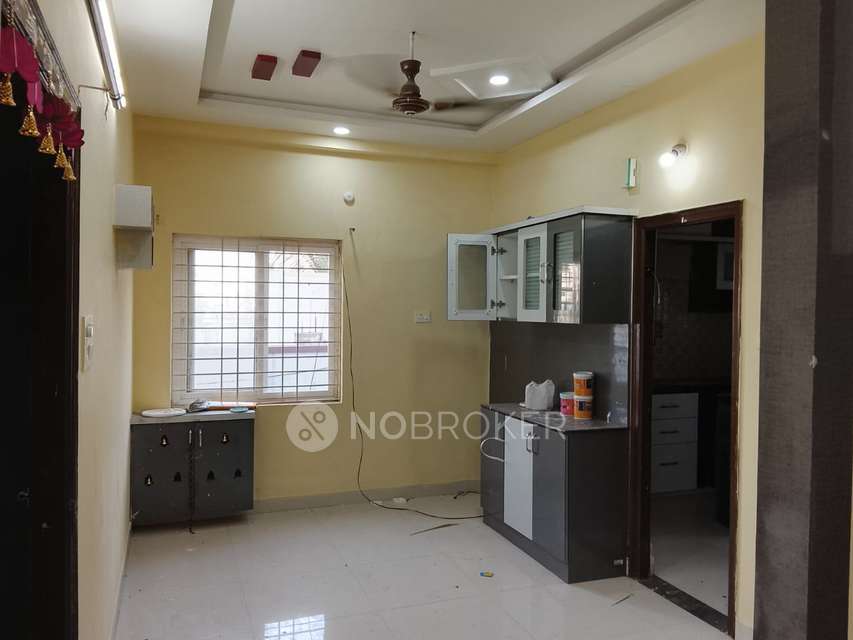 2 BHK Flat In Sri Sai Residency For Sale  In K P H B Phase 1, Kukatpally