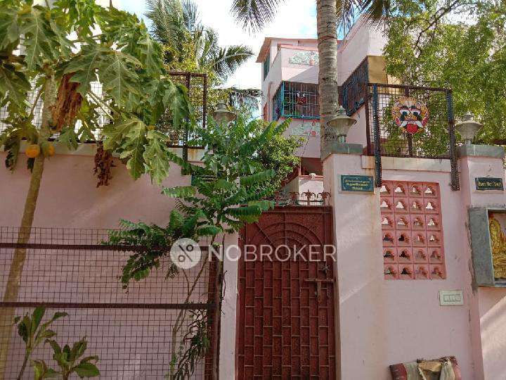 4 BHK For Sale  In Redhills