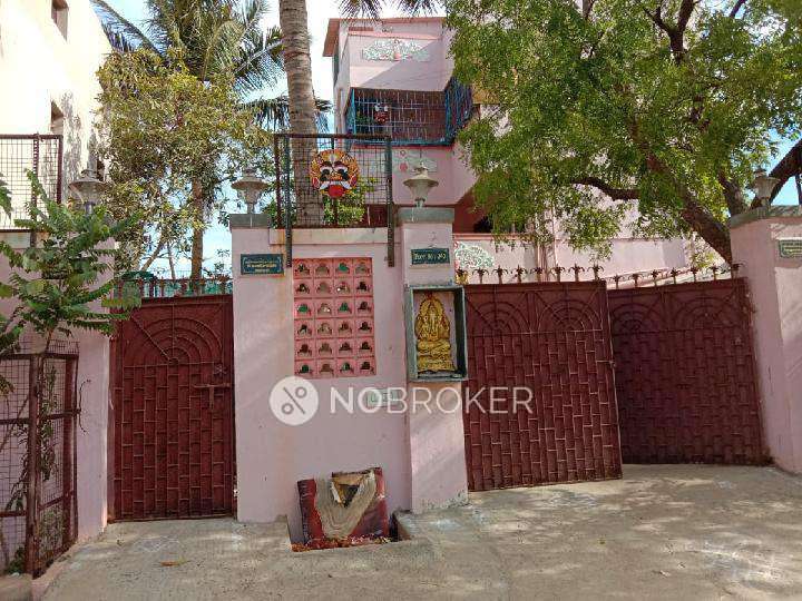 4 BHK For Sale  In Redhills