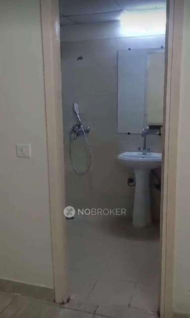 2 BHK Flat In 14th Avenue Gaur City 2 For Sale  In Gaur City 2