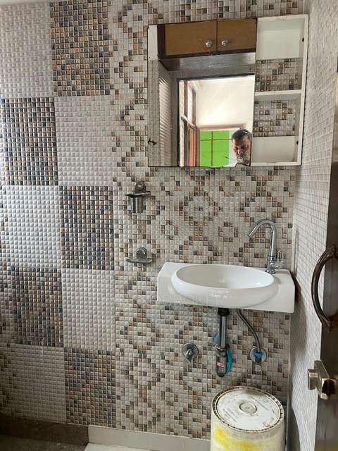 2 BHK Flat In Gautam Nagar For Sale  In Gautam Nagar