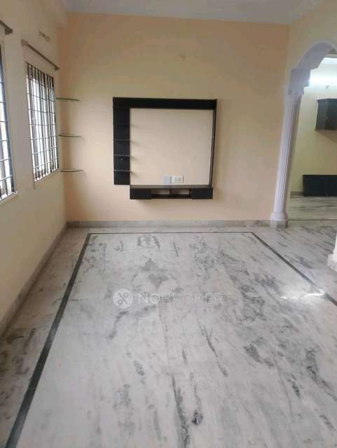 2 BHK Flat In Padmavathi Plaza, Chitra Layout For Sale  In Lb Nagar