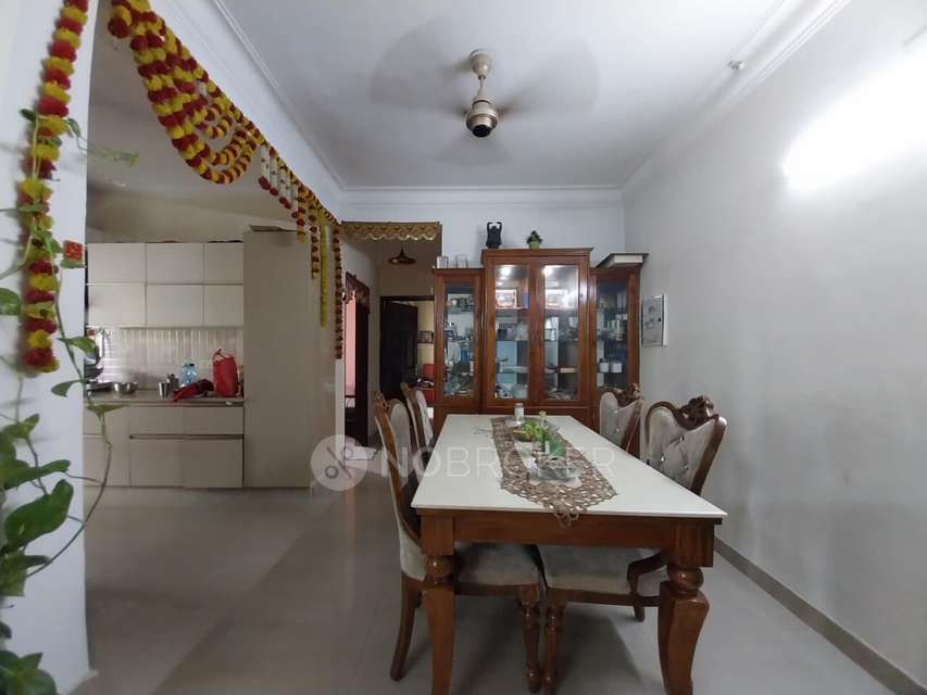 3 BHK Flat In Paramount Floraville, Sector 137 For Sale  In Sector 137