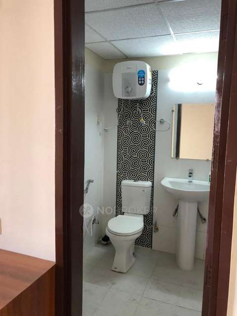 3 BHK Flat In Paramount Floraville, Sector 137 For Sale  In Sector 137