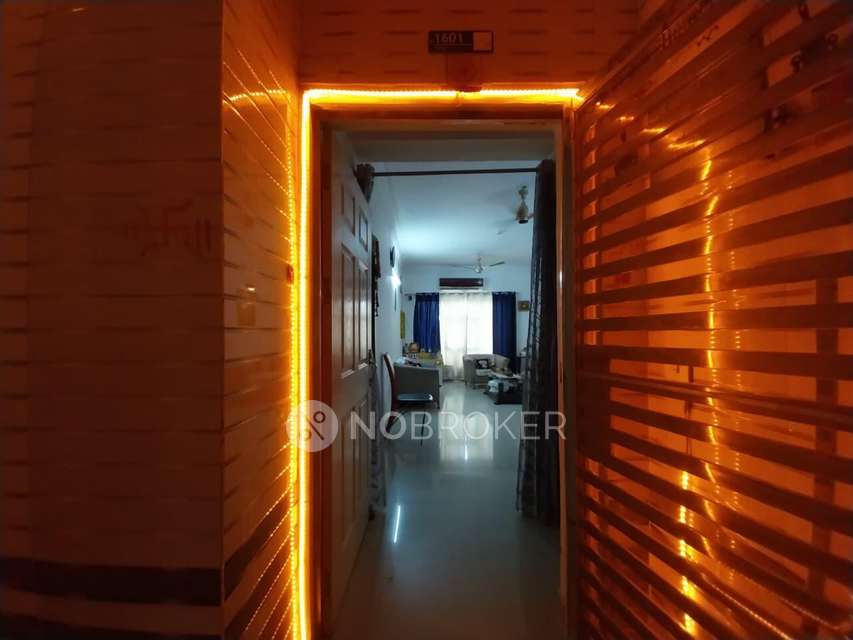 3 BHK Flat In Paramount Floraville, Sector 137 For Sale  In Sector 137