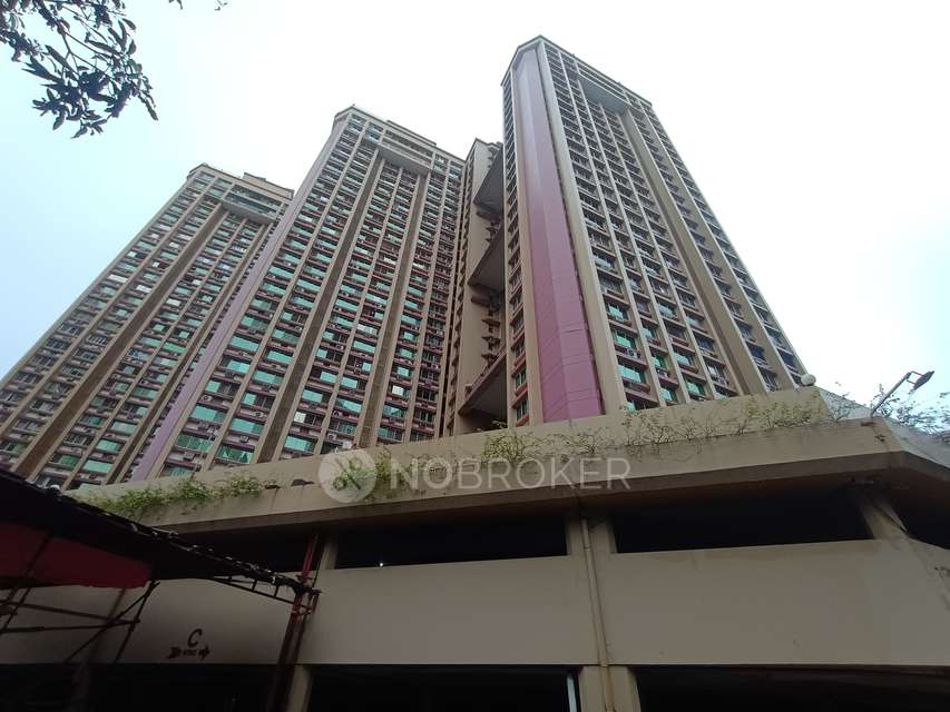 3 BHK Flat In Oberoi Gardens For Sale  In Kandivali East