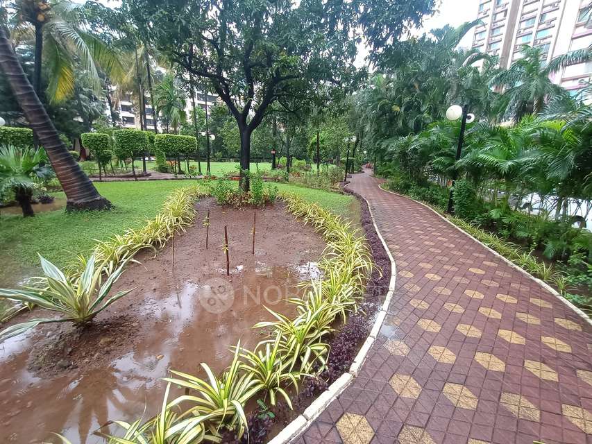 3 BHK Flat In Oberoi Gardens For Sale  In Kandivali East