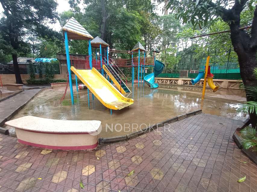 3 BHK Flat In Oberoi Gardens For Sale  In Kandivali East