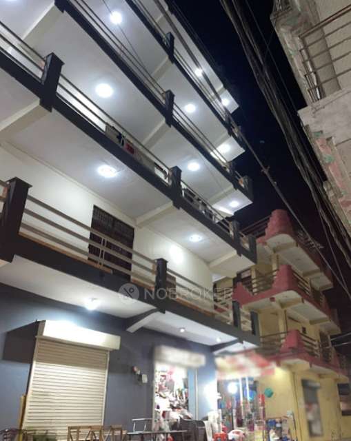 PG for Girls in Sector 15