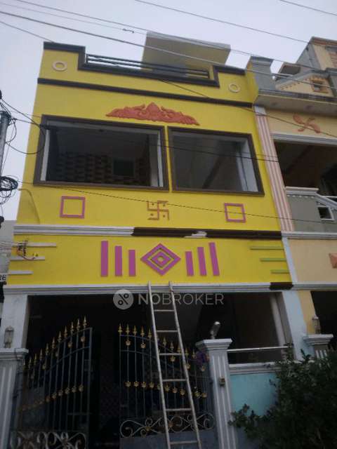 2 BHK House for Lease  In Mangadu