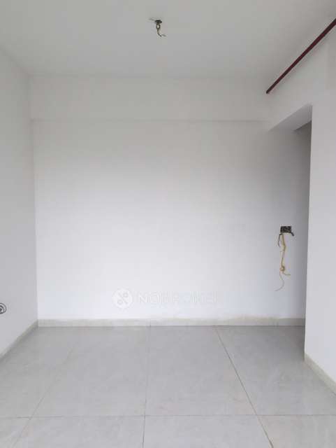 2 BHK Flat In Savvy Merushikhar For Sale  In Andheri East