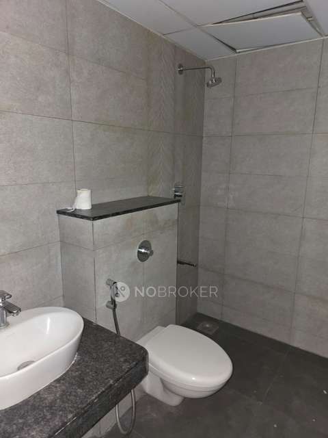 4+ BHK Flat In Raheja Reserve, Nibm For Sale  In Mohammed Wadi