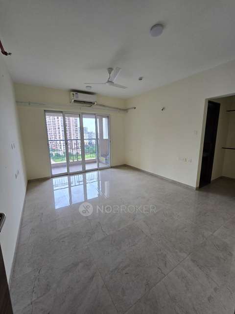 4+ BHK Flat In Raheja Reserve, Nibm For Sale  In Mohammed Wadi