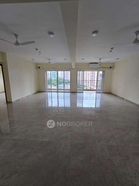 4+ BHK Flat In Raheja Reserve, Nibm For Sale  In Mohammed Wadi