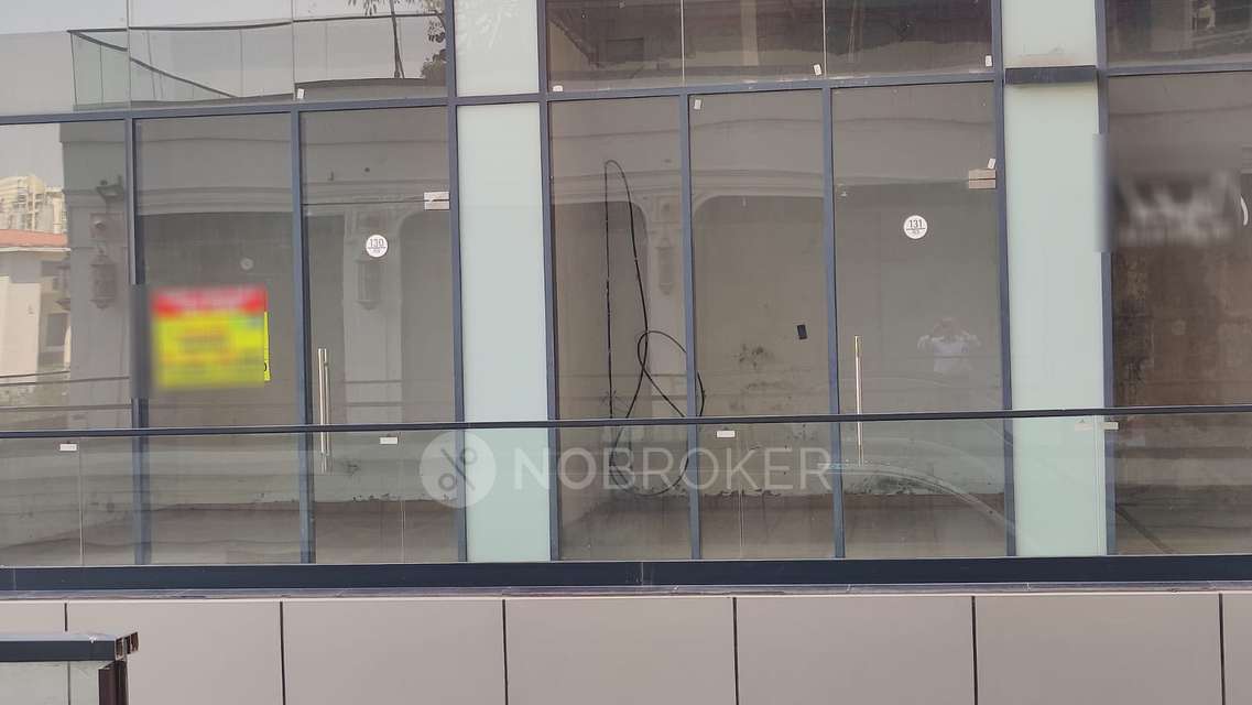 Shop in Sector 65, Gurgaon for Rent 