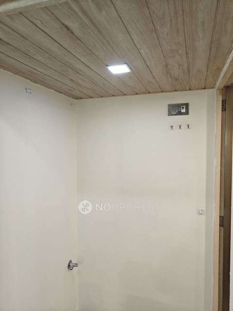 1 RK Flat In House No 6 For Sale  In Santacruz Eas