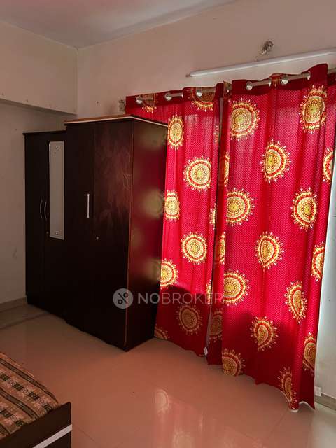 Shared Room for Male In 2 BHK  In Duggal House Quarter Gate In Duggal House