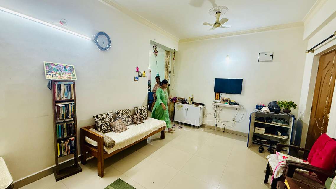 2 BHK Flat In Crj Residency For Sale  In Whitefield Main Rd