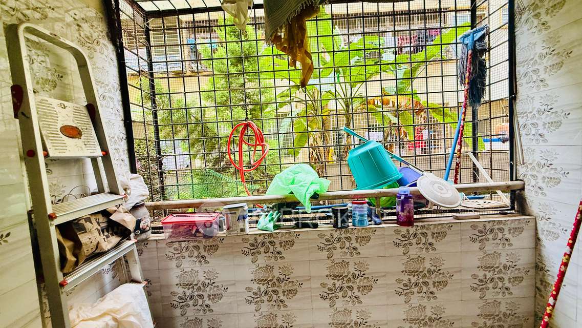 2 BHK Flat In Crj Residency For Sale  In Whitefield Main Rd