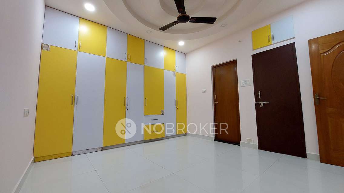 3 BHK Flat In Sri Sai Akruthi For Sale  In Tambaram