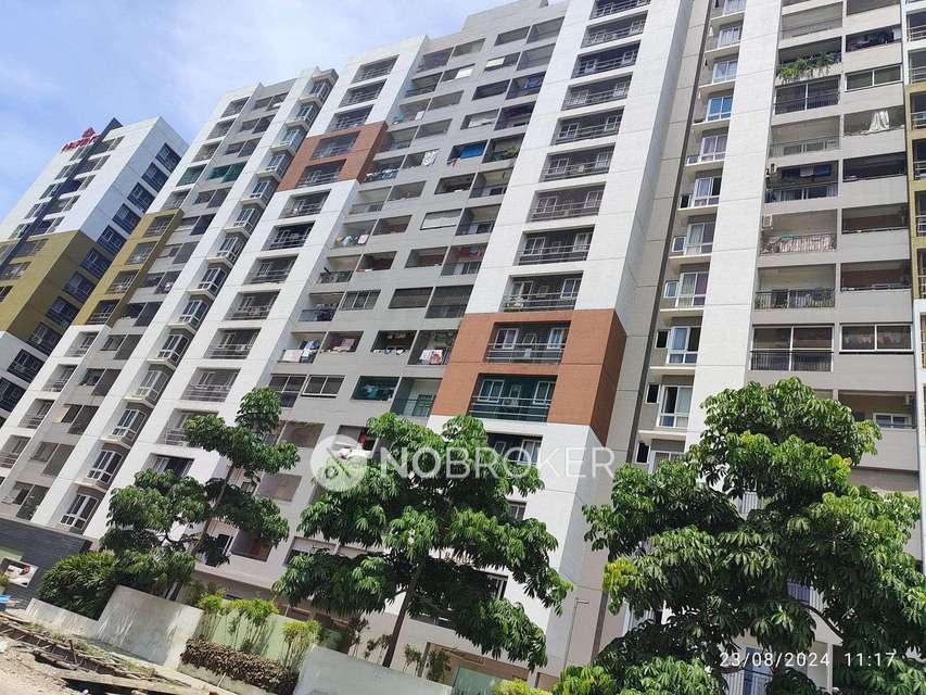 2 BHK Flat In Navins Starwood Towers 2 For Sale  In Vengavasal