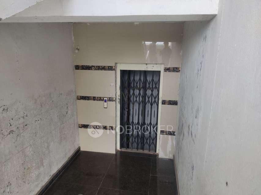 1 BHK Flat In Saanvi Elite Apartment  For Sale  In Boduppal Colony Road