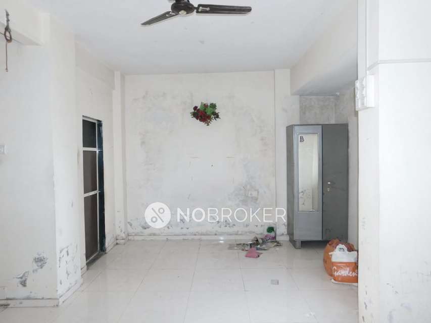 2 BHK Flat In Riddhi Siddhi Akriti Society for Rent  In  Chinchwad