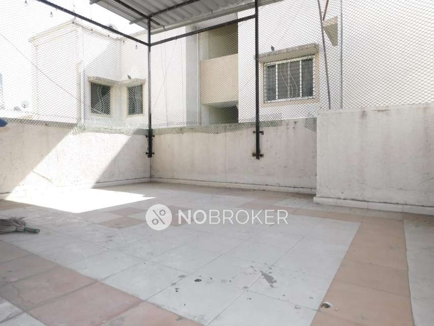 2 BHK Flat In Riddhi Siddhi Akriti Society for Rent  In  Chinchwad